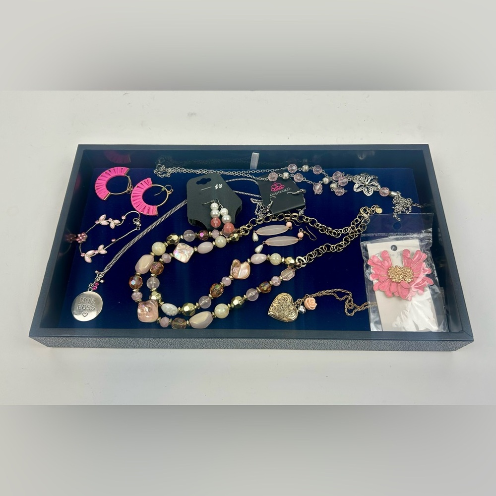 Elegant Pink and Gold Jewelry Set